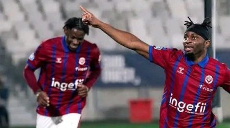 National 2 : Royce Openda s’offre un doublé décisif avec Bordeaux et valide son ticket pour la CAN
