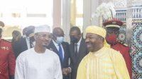 Ali Bongo reçoit le président du conseil militaire de transition du Tchad à Libreville
