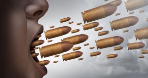Les discours de haine des dirigeants, potentiels signes avant-coureurs d’un génocide
