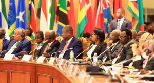 La première ministre gabonaise au 10e sommet de l’OEACP en Angola