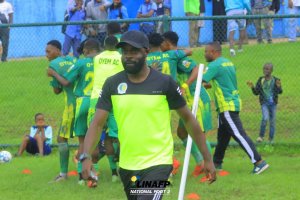 National-Foot 2&nbsp;: Oyem AC rejoint l’élite, le suspense reste entier en bas de tableau