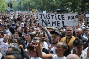 France/Mort de Nahel&nbsp;: le policier auteur du tir mis en examen et placé en détention