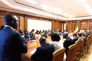 Vie chère au Gabon&nbsp;: Réunion bilan entre le président de la transition et le gouvernement
