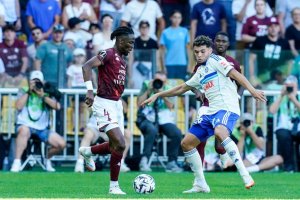 Ligue 1&nbsp;: Metz battu par Strasbourg, Michel Mboula transparent